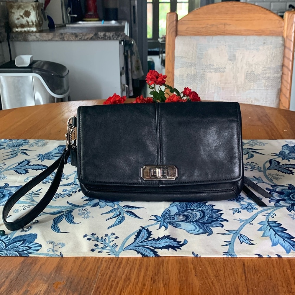 Coach Large Leather Wristlet/ Clutch